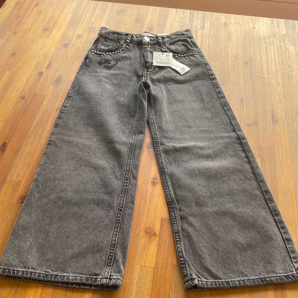 Zara Wide Leg Black Denim Studded Jeans Girls Size 7
Tag says 9.